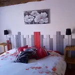 Domaine De La Madeleine Bed & Breakfast 3*