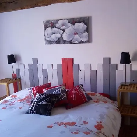 Domaine De La Madeleine Bed & Breakfast 3*
