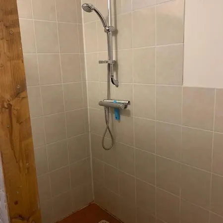 Domaine De La Madeleine 3* Ygrande