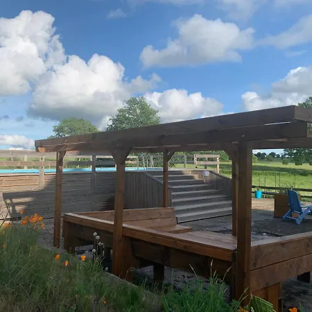 Domaine De La Madeleine 3*