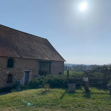 Domaine De La Madeleine Bed and Breakfast Ygrande