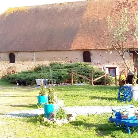 Bed & Breakfast Domaine De La Madeleine Ygrande